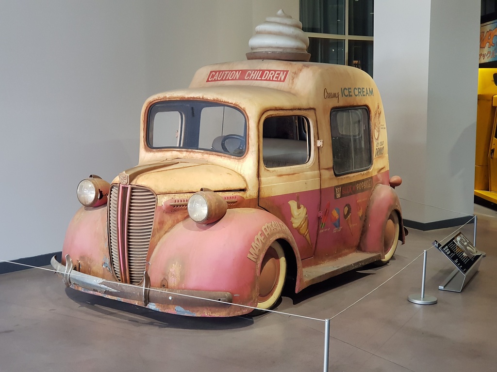 Petersen Automotive Museum